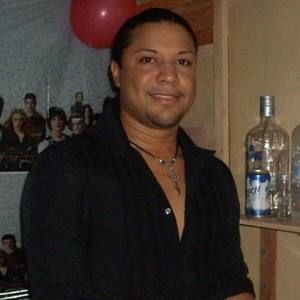 Meet your Posher, Ismael